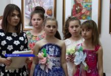 СОЛНЕЧНЫЙ СВЕТ В РЫБНИЦКОЙ КАРТИННОЙ ГАЛЕРЕЕ