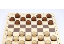 Ребёнок пошел играть в шашки — попал в реанимацию