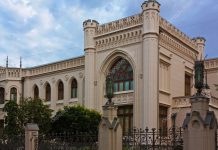 Сегодня в Москве президент ПМР встретился с замминистра иностранных дел РФ Дом приемов МИД России. Фото: depositphotos.com