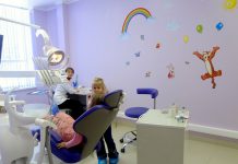 Частным стоматологам в Приднестровье планируют предложить работать по выходным дням Как быть, если в выходные все стоматологические кабинеты не работают? Фото: vgannaa.livejournal.com