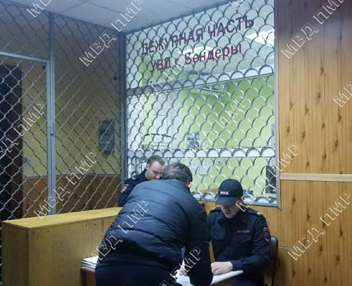 Работодатель избил сотрудника