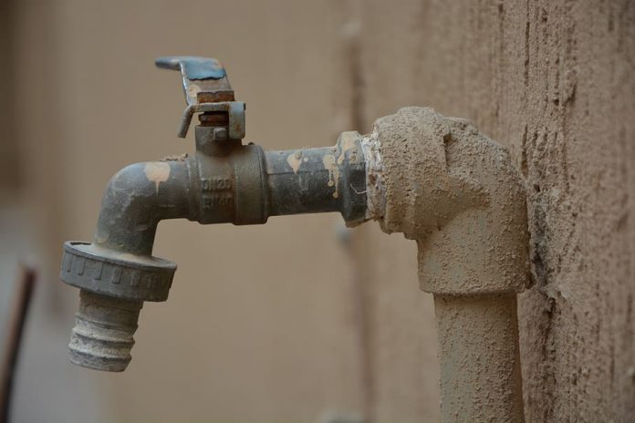 Из Фонда капвложений на строительство водопроводных сетей выделят 9 млн.рублей Из Фонда капвложений на строительство водопроводных сетей выделят 9 млн.рублей