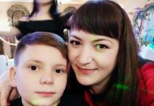 Лечение 12-летний Артем Тикленко из Рыбницы пройдет в России за счет государства Артем и Ирина Тикленко