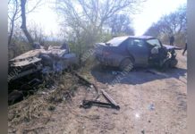 Столкнулись лоб в лоб BMW с Volkswagen Под Дубоссарами лоб в лоб столкнулись BMW с Volkswagen