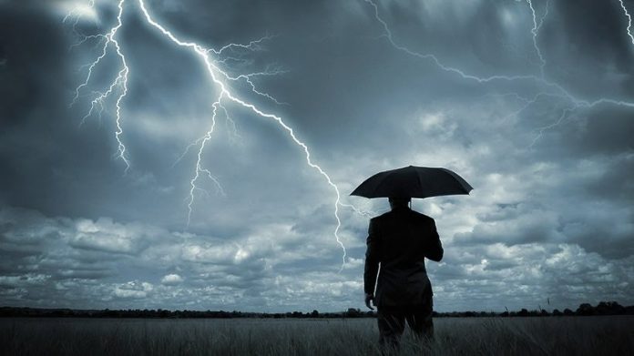 Погода 12 августа обещает быть с дождями и грозами Погода 12 августа обещает быть с дождями и грозами