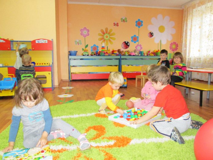 В Каменке планируют открыть детские сады В Каменке планируют открыть детские сады