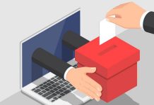 В России явка на онлайн-голосование по поправкам в Конституцию достигла 75% Электронное голосование по поправкам доступно жителям двух регионов — Москвы и Нижегородской области. Фото: napresne.moscow