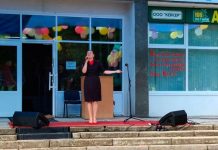 Медали «За спасение жизни» вручили сотрудникам Слободзейского инфекционного госпиталя Медработников поздравили с профессиональным праздником. Фото пресс-центра МВД ПМР