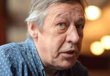 Актер Михаил Ефремов получит условный срок за совершение ДТП со смертельным исходом? 9 июня актер был задержан на 48 часов по уголовному делу, возбужденному против него по статье 264 УК РФ. Фото: kommersant.ru