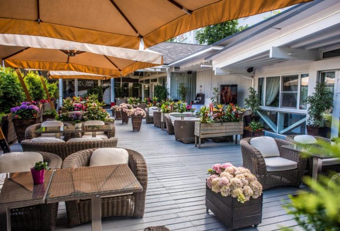 В Приднестровье откроют летние террасы кафе и ресторанов В Приднестровье откроют летние террасы кафе и ресторанов