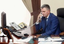 Вадим Красносельский и Игорь Додон по телефону обсудили ход переговорного процесса между Приднестровьем и Молдовой Вадим Красносельский ведет переговоры по телефону с Игорем Додоном