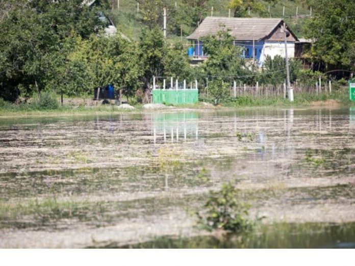 ПАВОДКОВАЯ СИТУАЦИЯ В РЕСПУБЛИКЕ ПОСТЕПЕННО СТАБИЛИЗИРУЕТСЯ. Фото: moldpres.md