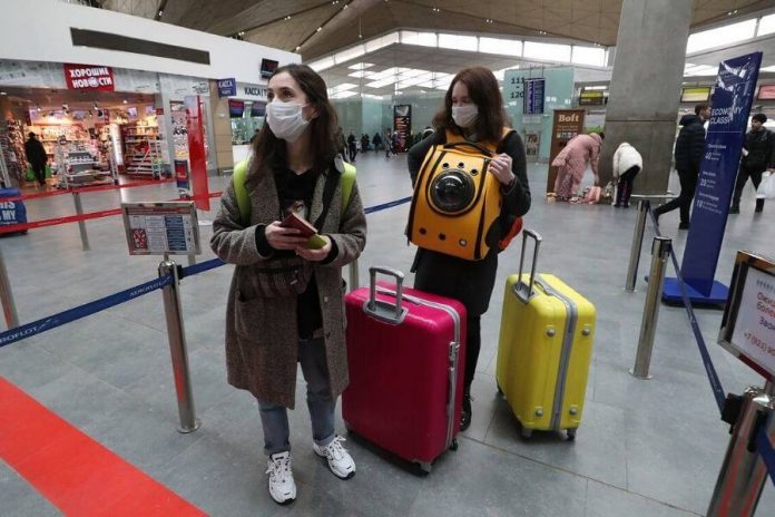 Выезжающим на отдых приднестровцам могут изменить срок пребывания на карантине. Фото: top.st