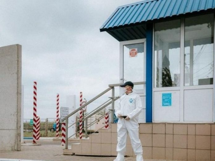 Ложные данные чтобы не сидеть на карантине. Фото: vk.com