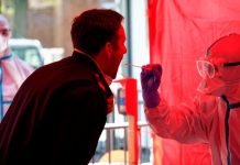 Кому COVID -тестирование будет проводиться за государственный счет? Президента проинформировали о COVID-тестировании людей с инвалидностью, возвращающихся в ПМР. Фото: geneticliteracyproject.org