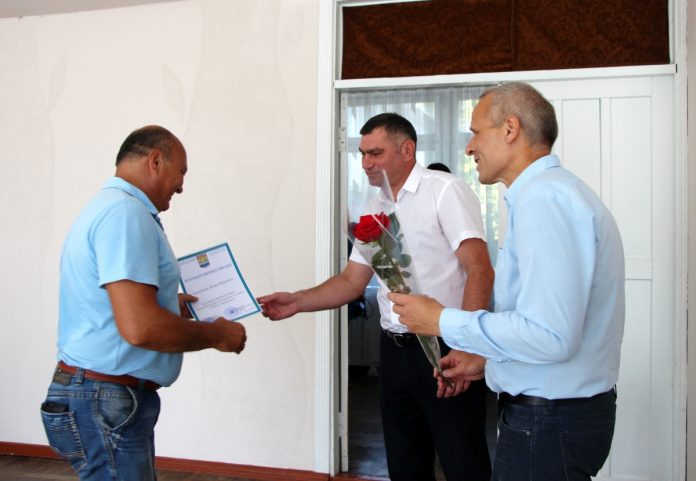 Работников строительной отрасли поздравили с профессиональными праздником Работников строительной отрасли поздравили с профессиональными праздником