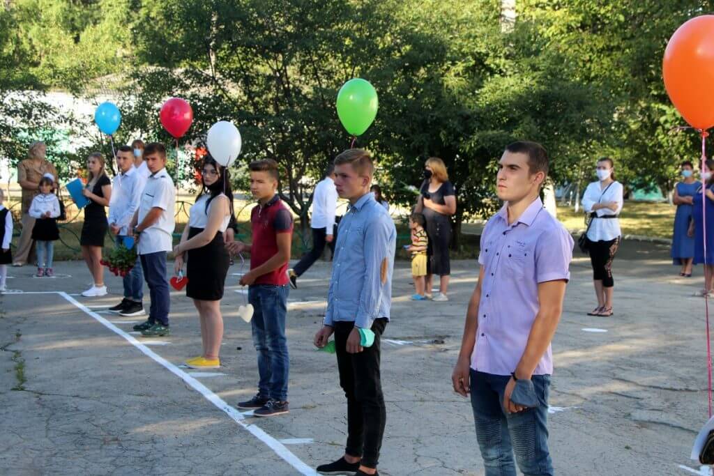 В школе-интернат прошла торжественная линейка