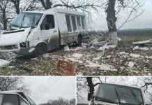 На трассе Тирасполь-Каменка из-за гололеда фургон врезался в дерево ДТП на трассе Тирасполь-Каменка
