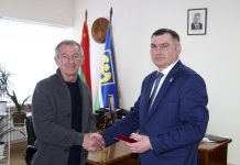 Почетное звание «Заслуженный работник Приднестровской Молдавской Республики» присвоено Анатолию Криворученко Анатолий Криворученко. Фото с сайта rybnitsa.org