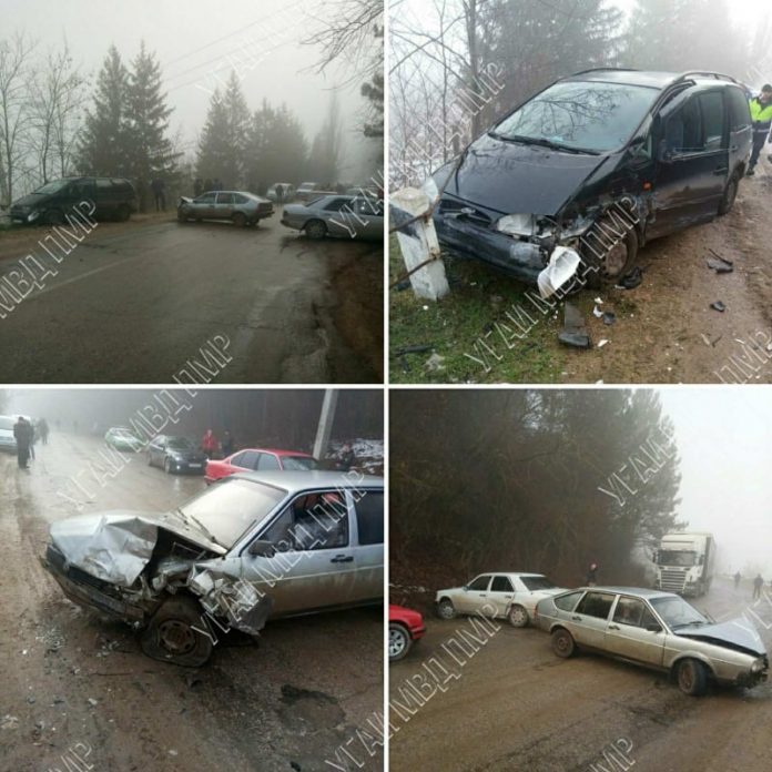 ДТП столкнулись 4 авто