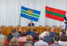 Глава государства Вадим Красносельский посетил Рыбницу Президент встретился с рыбничанами