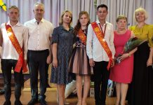 Выпускников Попенкской школы-интерната поздравили шефы-металлурги Представители ММЗ поздравили выпускников