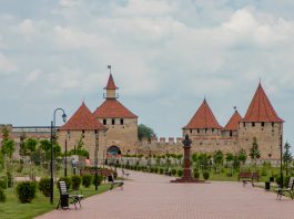 TUR RETUR. Путешествие в Бендеры Путешествие в Бендеры