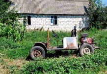 Житель села Владимировка Рыбницкого района въехал в забор соседа и получил в ухо motoblok