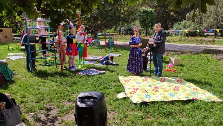 В Рыбнице прошла акция "Почитай мне, тетя, книжку!"