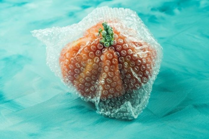 В Испании хотят запретить пластиковую упаковку В Испании хотят запретить пластиковую упаковку