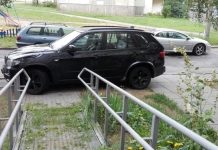 В Приднестровье будут штрафовать за парковку у пандуса и подъезда Парковку, штрафовать