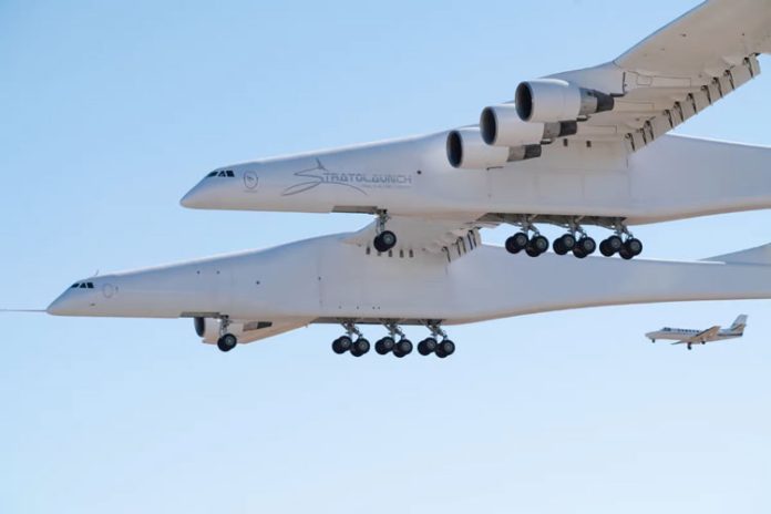Источник изображения_Stratolaunch Самый большой самолёт