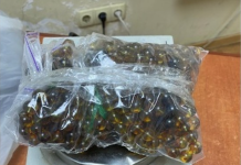 Фура с «золотыми» яблоками чуть не ушли в Россию фуру яблоками таможенники груз