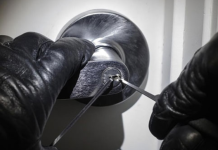 В Бендерах пресекли крупную серию краж пресекли, подозреваемого, арестовали, Солнечный, кражи, микрорайоне