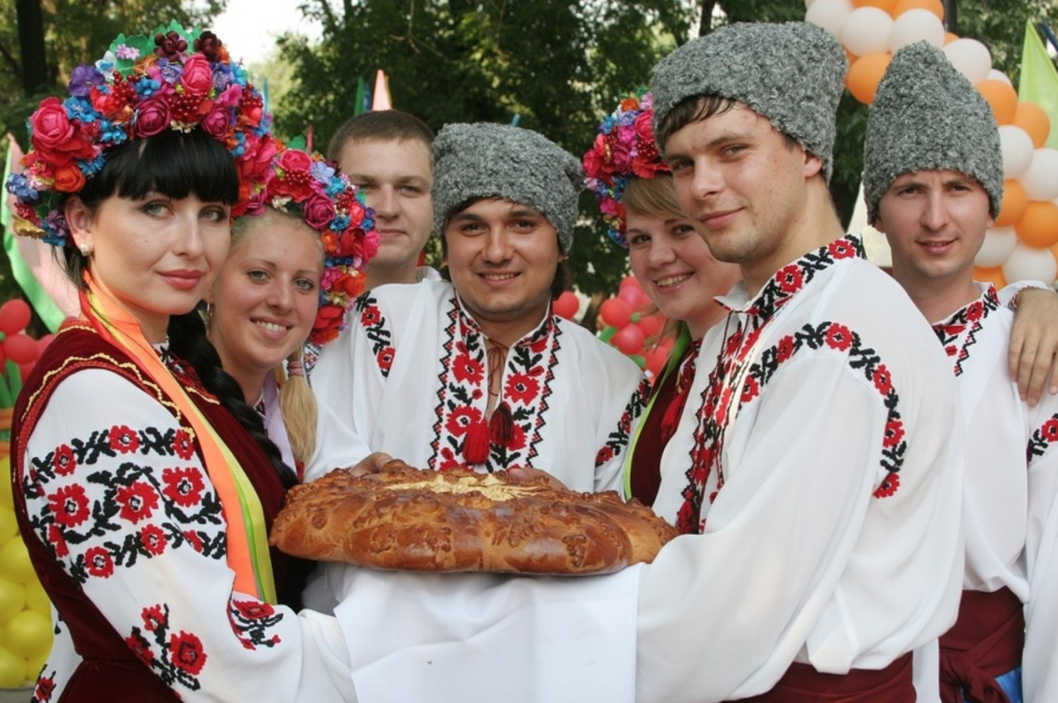 Молдавия и молдаване. Молдавия гостеприимство. Молдаване народ. Традиции народов Молдовы.