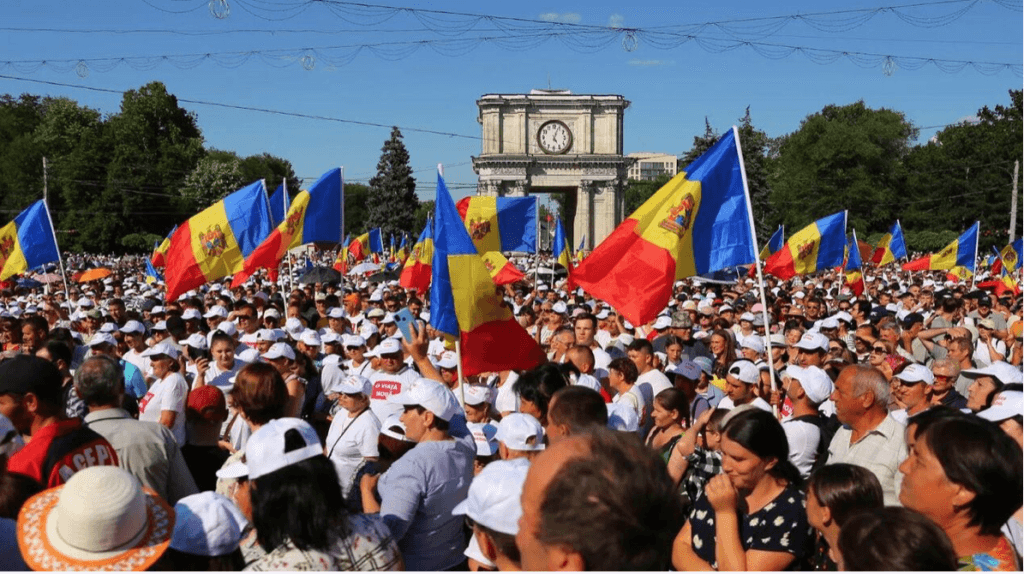 Кишинёве площадь концерт протесты