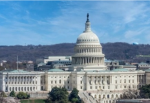 Дональд Трамп собирается ужесточить въезд в США для граждан 43 стран США, санкции, России