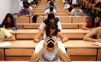 В Молдове взыскивают со студентов расходы на обучение расходы Молдовы учащихся студентов