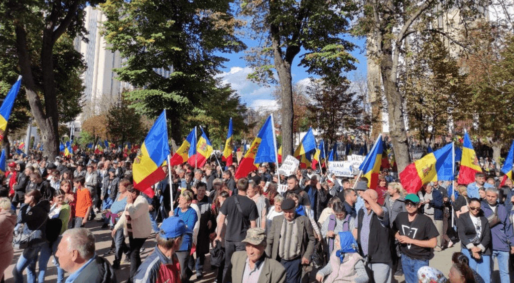 воскресенье, протесты