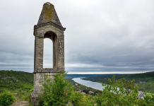 «Башню ветров» в селе Строенцы реставрируют башню Строенцы