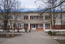 В больнице Днестровска критическая ситуация с врачами больница Днестровска, медицинская помощь