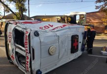 В Тирасполе скорую не пропустили на перекрёстке авария скорая помощь автомобиль