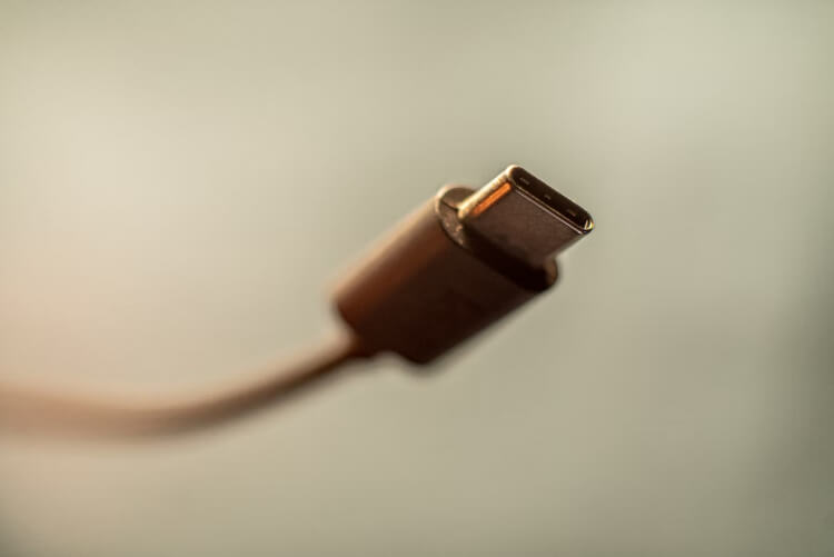 USB Type-C. Источник изображения: Marcus Urbenz/unsplash.com