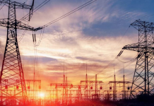 Украинцы, которые уезжают из страны, помогают другим Украина, украинцы, из страны, электроэнергии, компания