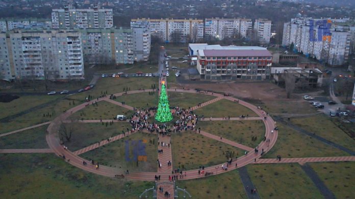 Ёлка Вальченко Пазл. Ёлка Вальченко