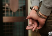 Как чужой труп оказался в квартире мужчина, осужденный, УДО