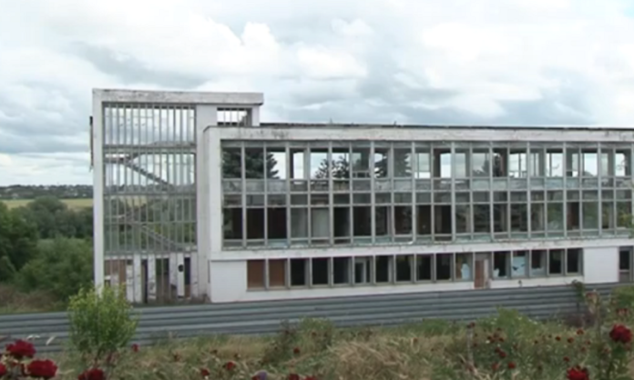 здание в Приднестровье власти не могут решить проблему заброшенных зданий