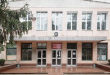 В Рыбнице женщине случайно сломали нос женщине, скорая помощь, медики, сломал нос сожитель