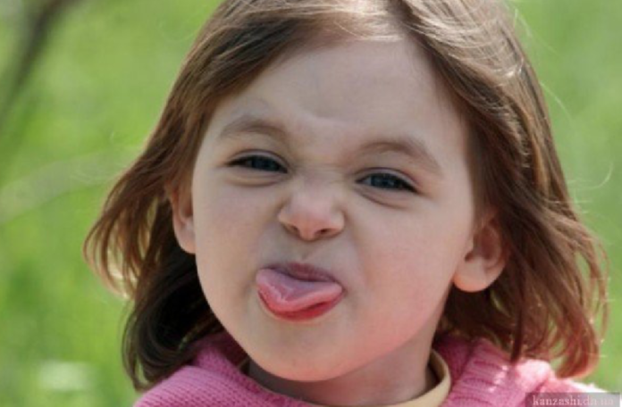 в стране прилично