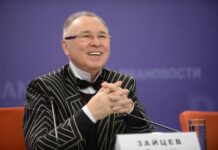 Умер российский модельер Вячеслав Зайцев Вячеслав Зайцев. Фото с сайта iz.ru